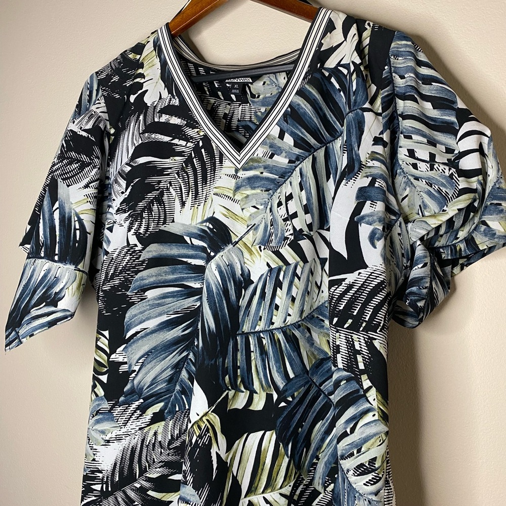 Project Runway Tropical Print V-Neck Blouse